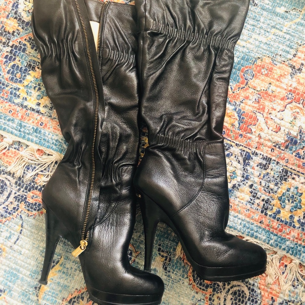 Beautiful black boots